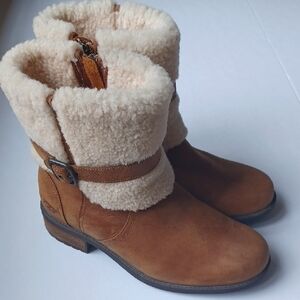 UGG Blayre II Shearling Fur Ankle Boots SZ 9.5  Brown